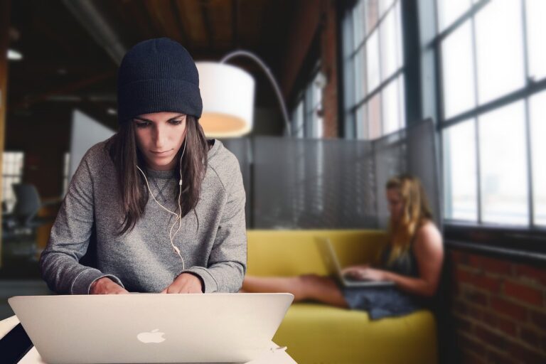 Choisir un lieu atypique pour son événement d’entreprise : le guide complet